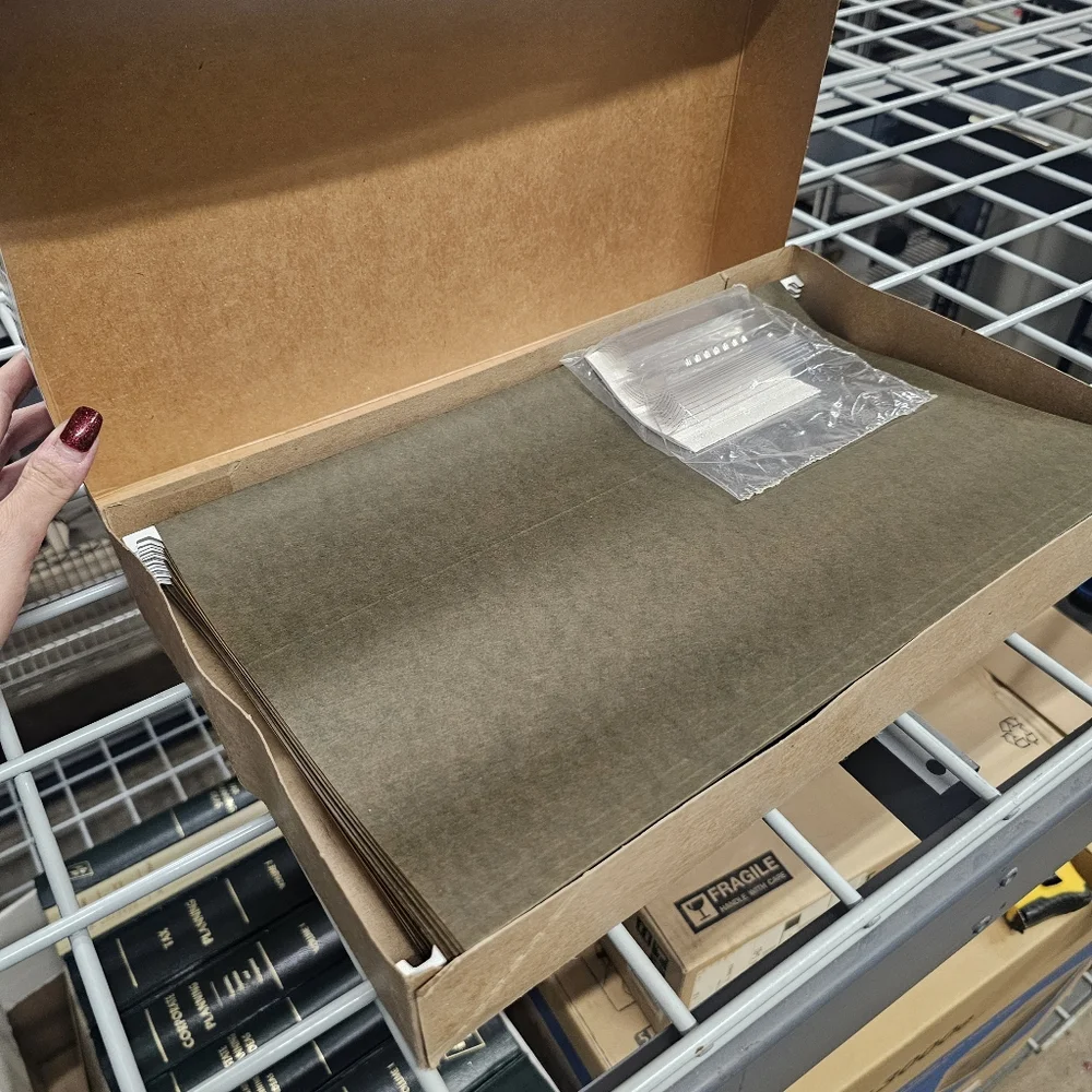 Universal Hanging File Folders - Legal Size - 19 New